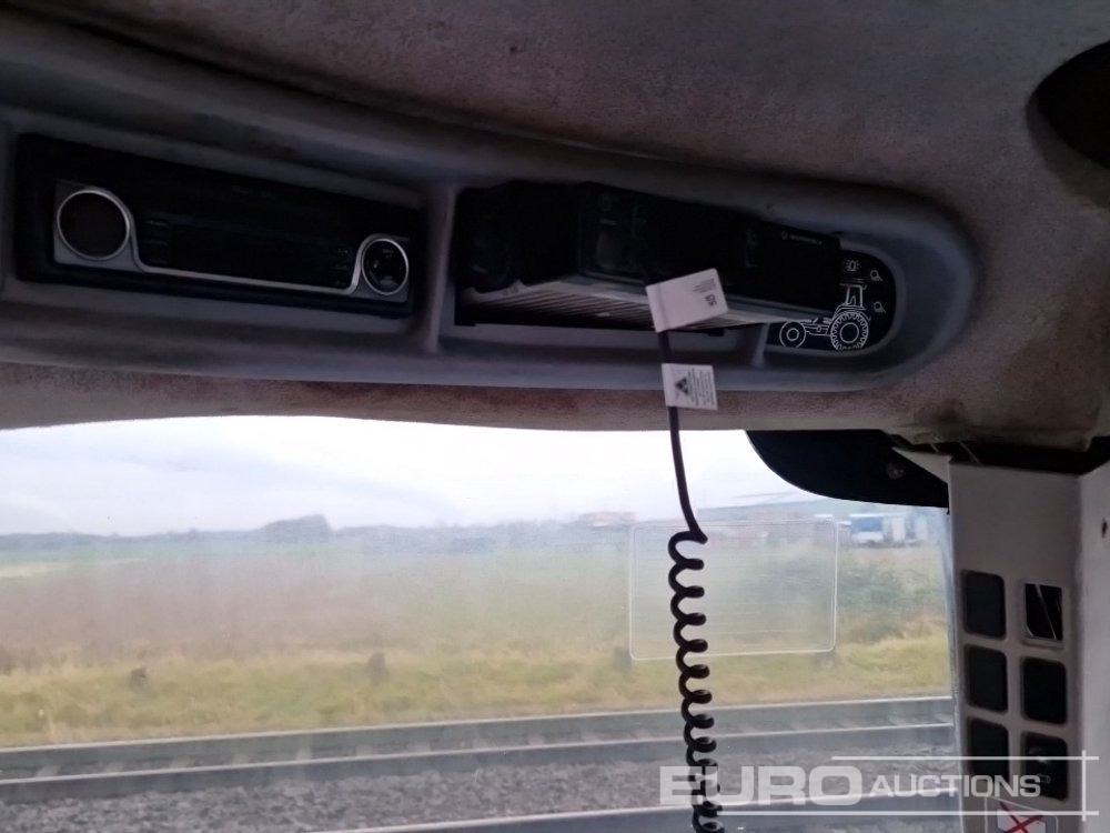 Tractor 2013 New Holland T6030: foto 42 Tractor 2013 New Holland T6030: foto 42