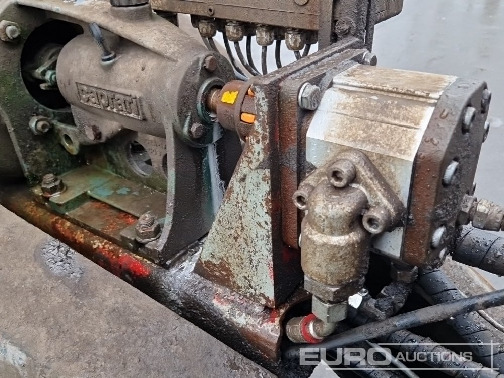 Tractor 2013 New Holland T6030: foto 17 Tractor 2013 New Holland T6030: foto 17