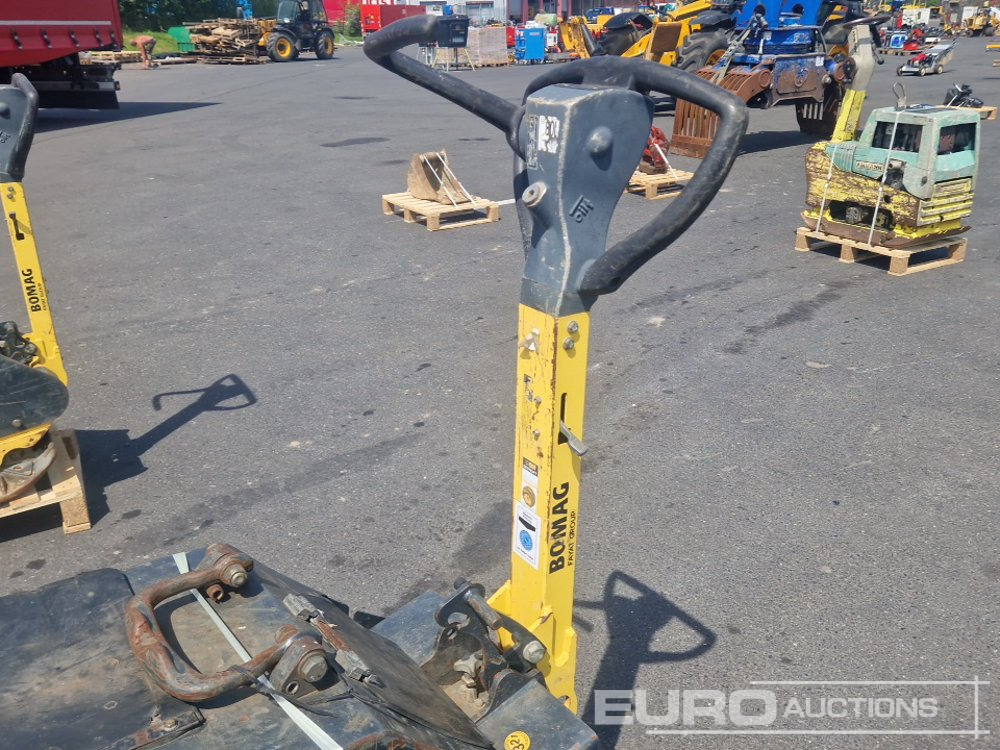 2015 Bomag
Bomag Roller
Bomag Roller
BPR 60/65 D - Construcción de carreteras: foto 5 2015 Bomag
Bomag Roller
Bomag Roller
BPR 60/65 D - Construcción de carreteras: foto 5