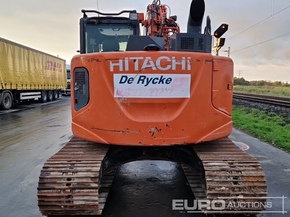 2017 Hitachi ZX135US-6 - Excavadora de cadenas: foto 4 2017 Hitachi ZX135US-6 - Excavadora de cadenas: foto 4