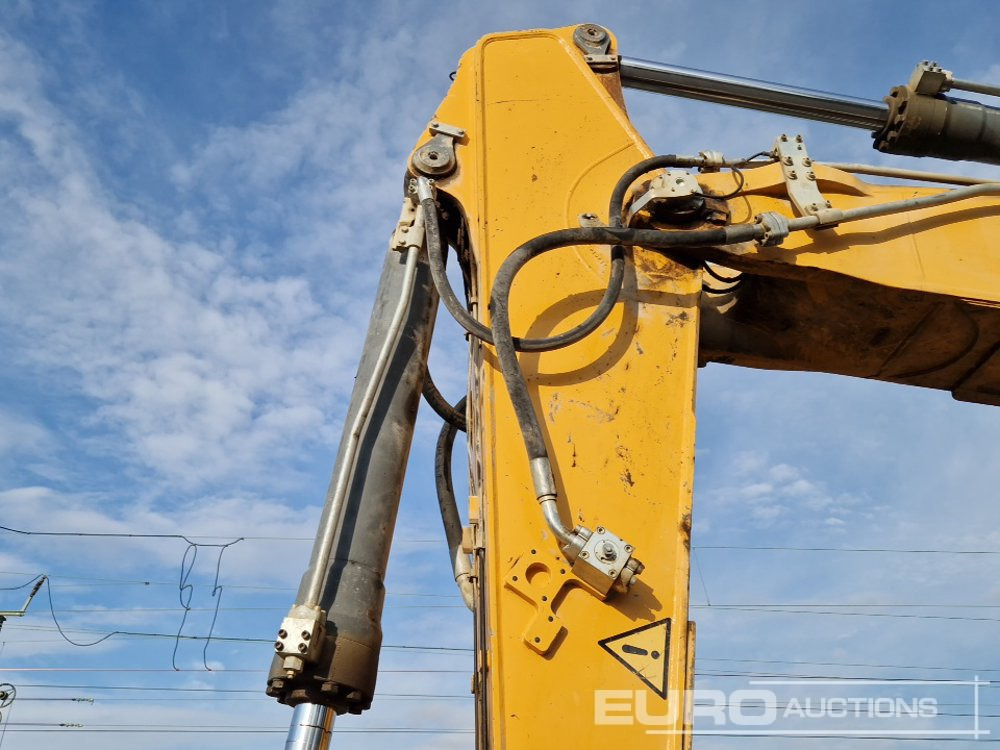 Excavadora de cadenas 2017 Liebherr R946: foto 22