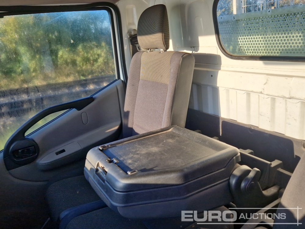 Furgoneta basculante 2017 Nissan NT400: foto 25 Furgoneta basculante 2017 Nissan NT400: foto 25