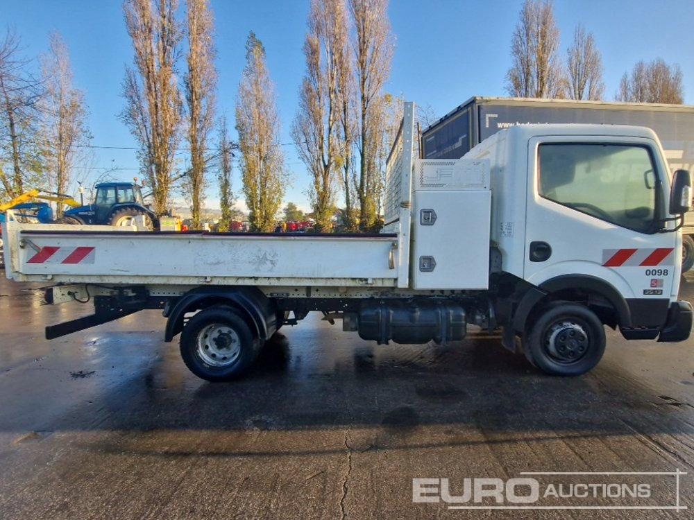 Furgoneta basculante 2017 Nissan NT400: foto 6 Furgoneta basculante 2017 Nissan NT400: foto 6