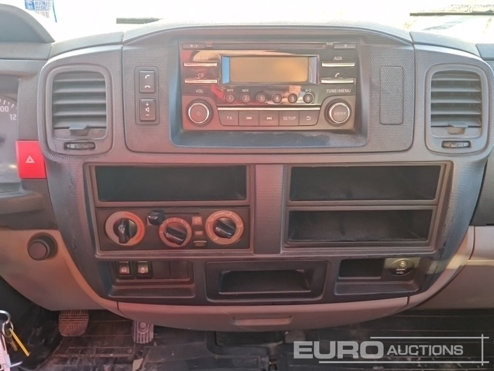 Furgoneta basculante 2017 Nissan NT400: foto 29 Furgoneta basculante 2017 Nissan NT400: foto 29