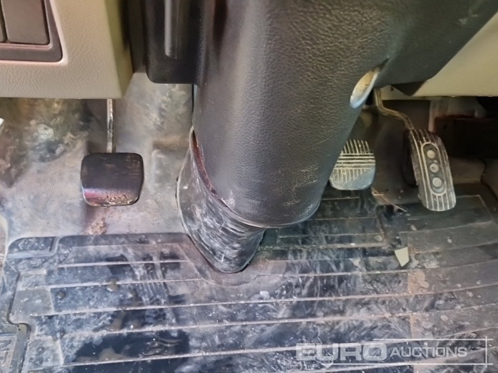 Furgoneta basculante 2017 Nissan NT400: foto 26 Furgoneta basculante 2017 Nissan NT400: foto 26