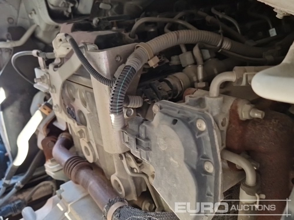 Furgoneta basculante 2019 Nissan NT400: foto 19