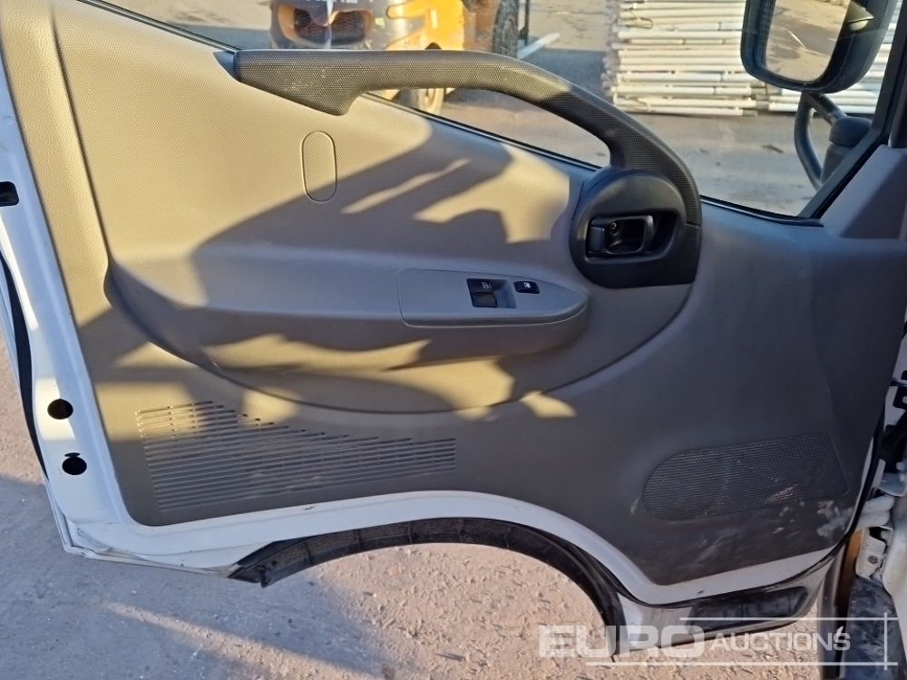 Furgoneta basculante 2019 Nissan NT400: foto 24