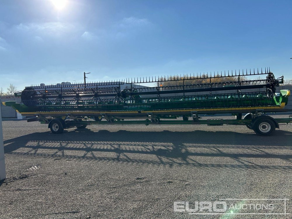 2022 John Deere HD45X - Cosechadora de granos: foto 3 2022 John Deere HD45X - Cosechadora de granos: foto 3