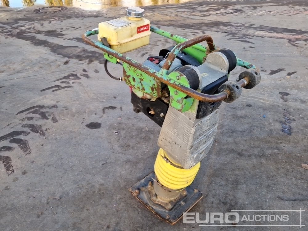 Ammann AVS68 - Vibroapisonador: foto 4 Ammann AVS68 - Vibroapisonador: foto 4