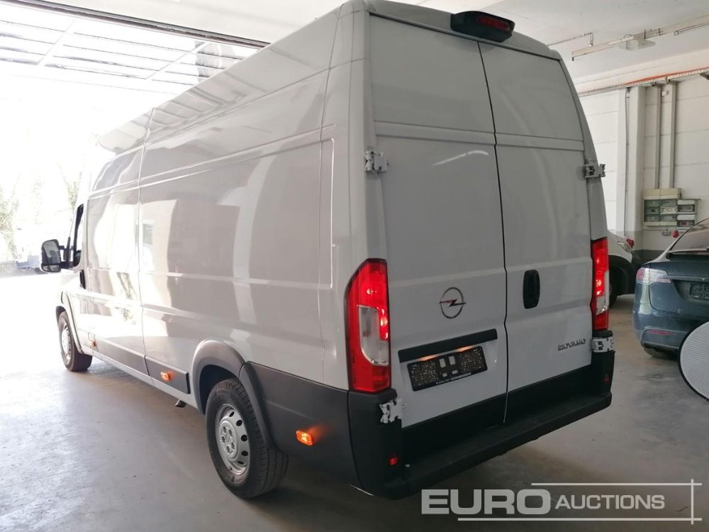 2024 Opel Movano - Furgoneta: foto 2 2024 Opel Movano - Furgoneta: foto 2