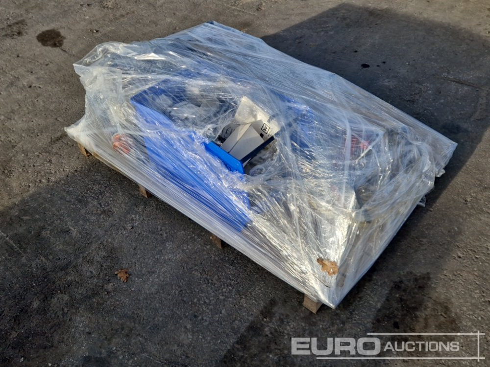 Pallet of Levelling Equipment, Remote Controls - Equipo de construcción: foto 1 Pallet of Levelling Equipment, Remote Controls - Equipo de construcción: foto 1