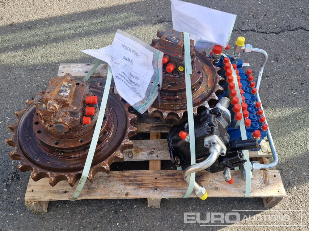 Spare Parts, Final Drive (2 of) Hydraulic Pump, Hydraulic Block to suit Volvo ECR25D - Piezas de recambio para Excavadora: foto 1 Spare Parts, Final Drive (2 of) Hydraulic Pump, Hydraulic Block to suit Volvo ECR25D - Piezas de recambio para Excavadora: foto 1