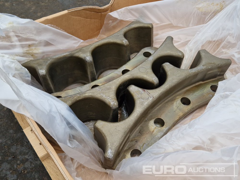 Steel Tracks Segements to suit CAT (Part No 102-6683) - Piezas de recambio para Excavadora: foto 4 Steel Tracks Segements to suit CAT (Part No 102-6683) - Piezas de recambio para Excavadora: foto 4