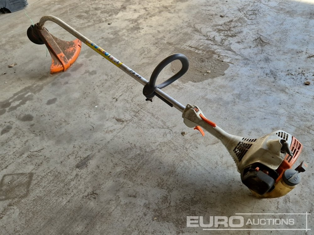 Stihl FS45 - Equipo de construcción: foto 2 Stihl FS45 - Equipo de construcción: foto 2