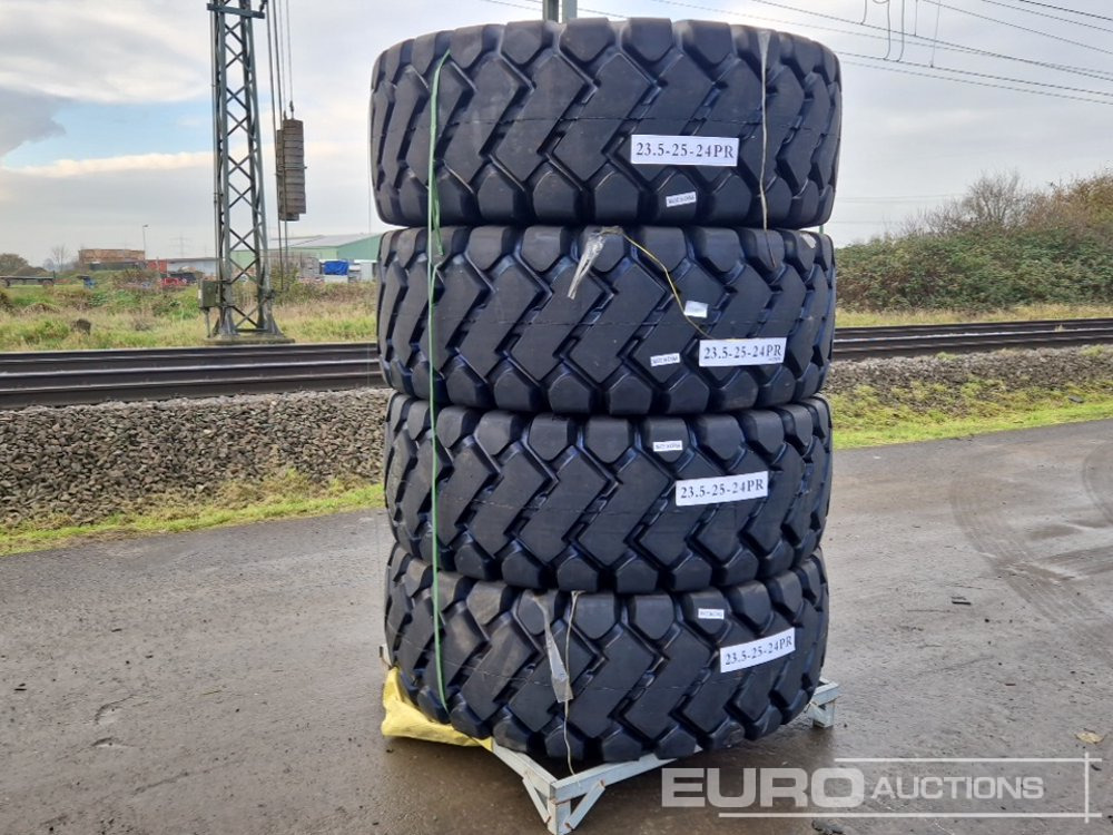 Unused 23.5-25 24PR E-3/L-3 TL Tyres (4 of) - Neumático: foto 1 Unused 23.5-25 24PR E-3/L-3 TL Tyres (4 of) - Neumático: foto 1