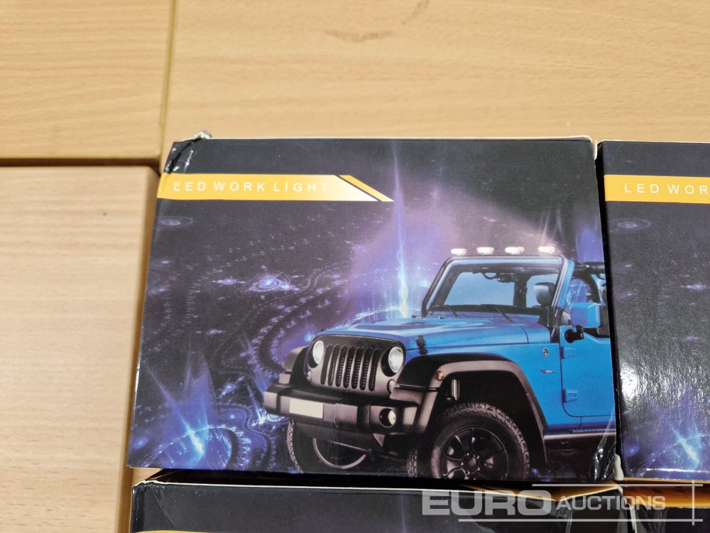 Unused LED Work Lights, 48w, 12V/24V, Adjustable Bracket, IP67 Waterproof, 6000k White (10 of) - Equipo de construcción: foto 5 Unused LED Work Lights, 48w, 12V/24V, Adjustable Bracket, IP67 Waterproof, 6000k White (10 of) - Equipo de construcción: foto 5