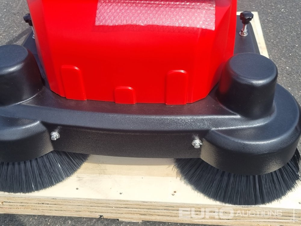 Unused Walk Behind Sweeper - Equipo de construcción: foto 5 Unused Walk Behind Sweeper - Equipo de construcción: foto 5