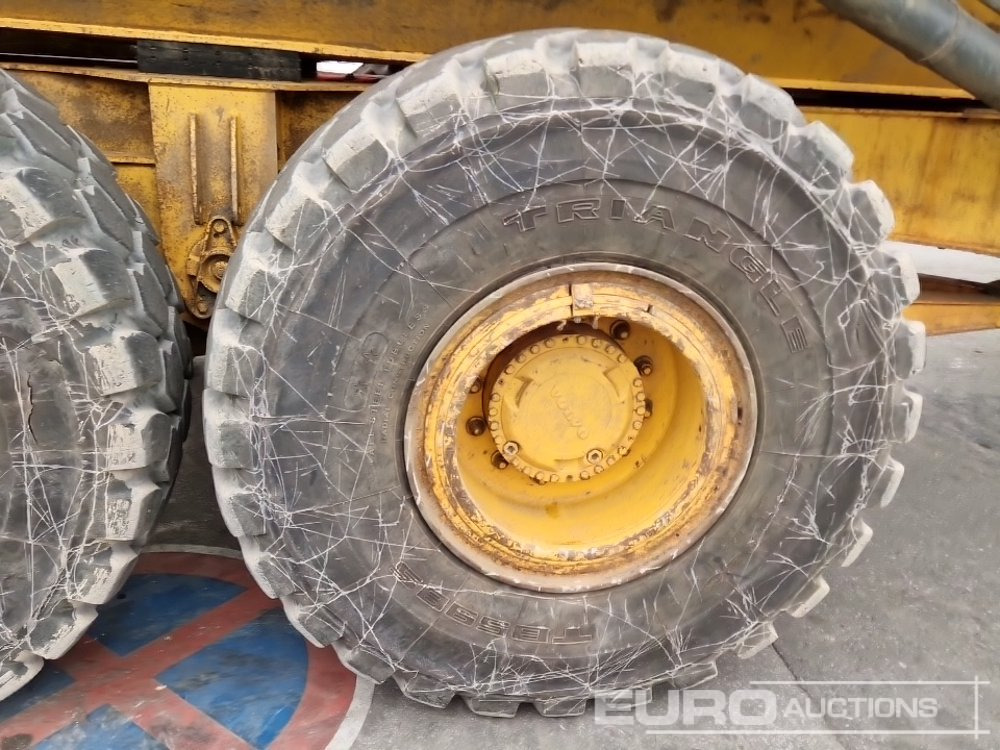 Dúmper articulado Volvo A25D: foto 14