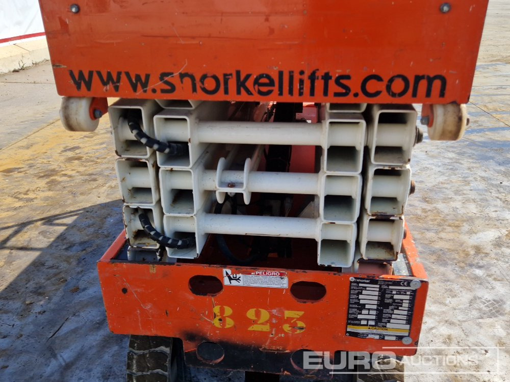 Plataforma elevadora 2015 Snorkel S2632E: foto 17