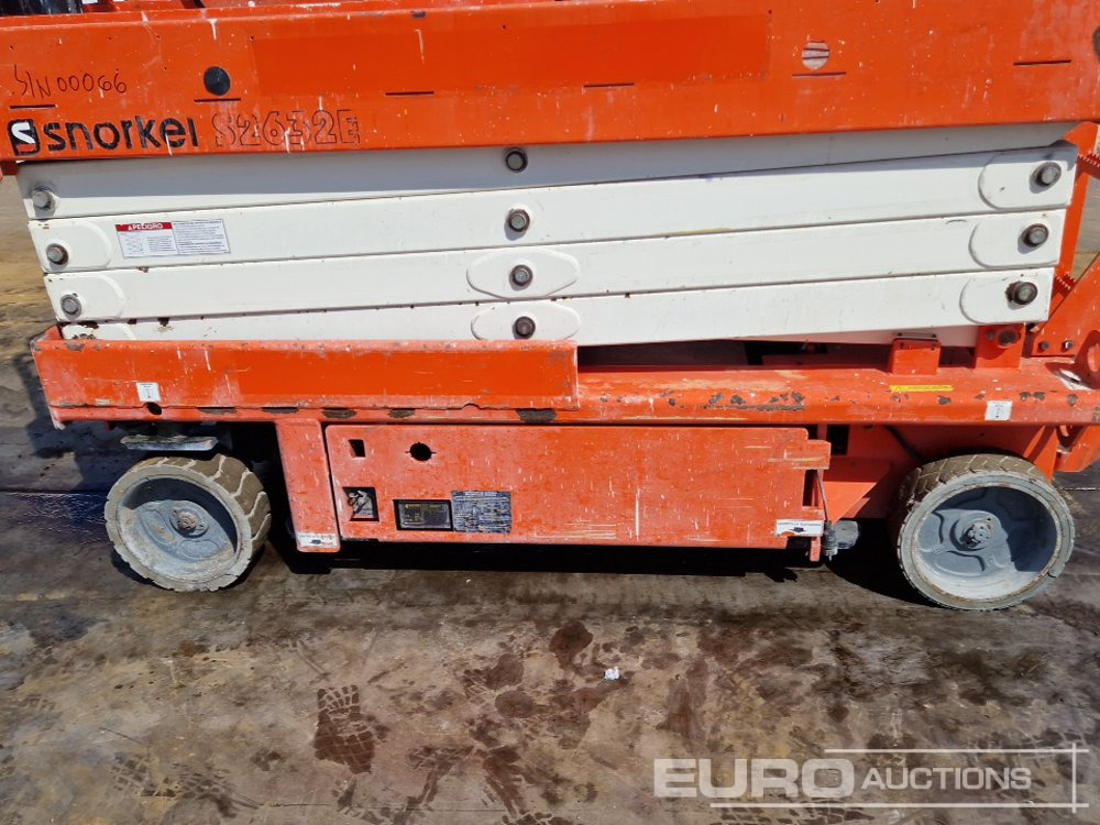 Plataforma elevadora 2015 Snorkel S2632E: foto 16
