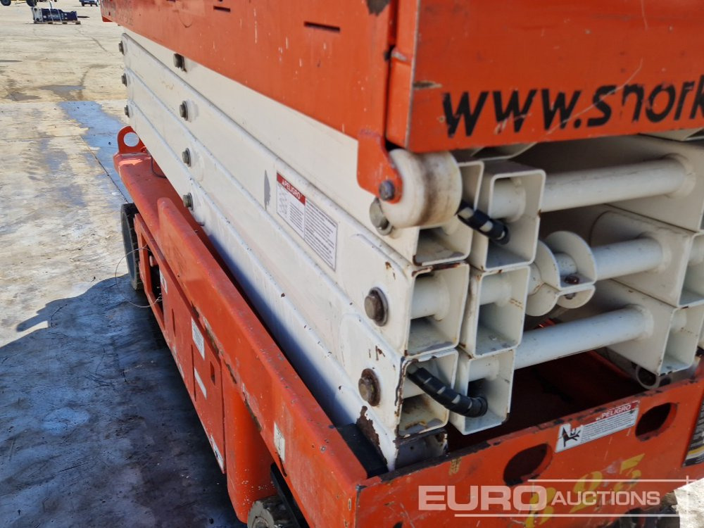 Plataforma elevadora 2015 Snorkel S2632E: foto 19