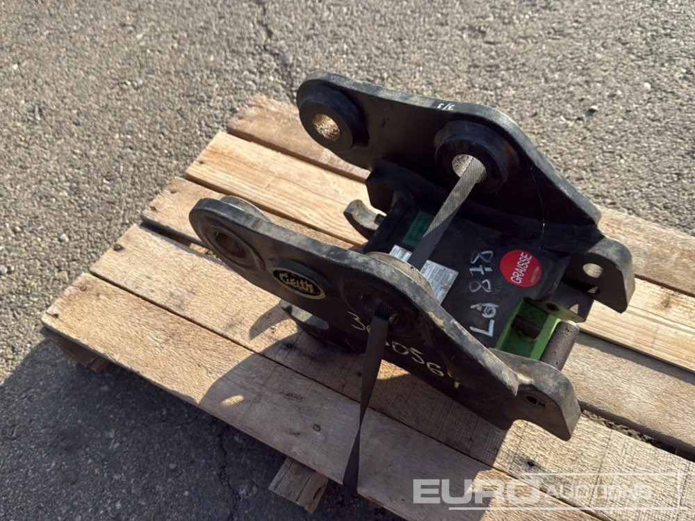 Geith Manual Coupler 35mm Pin to suit 3.5 Ton Excavator / Enganche Rápido de 35mm Pasador para Excavadora de 3.5 Ton - Acoplamiento rápido: foto 2 Geith Manual Coupler 35mm Pin to suit 3.5 Ton Excavator / Enganche Rápido de 35mm Pasador para Excavadora de 3.5 Ton - Acoplamiento rápido: foto 2