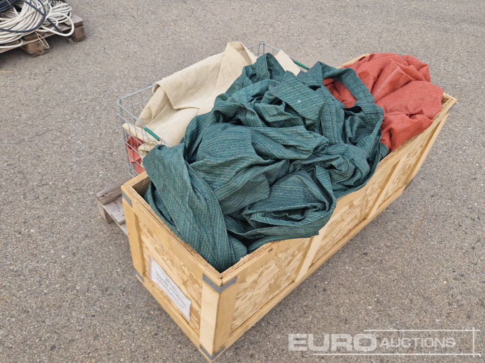 Pallet of Various Mesh Covers - Equipo de construcción: foto 4 Pallet of Various Mesh Covers - Equipo de construcción: foto 4