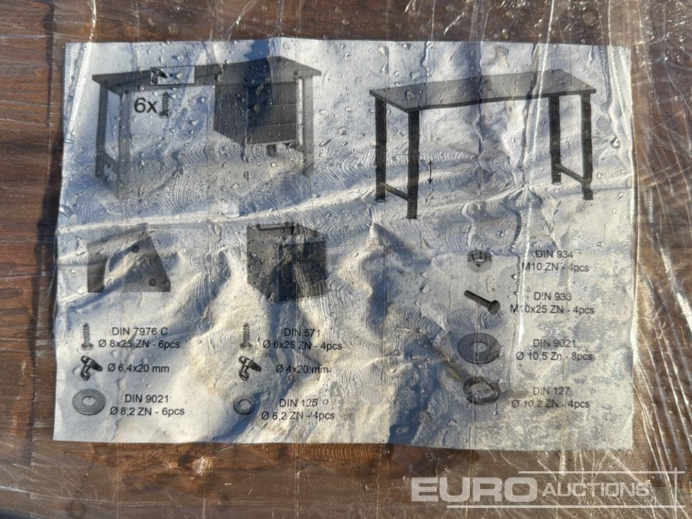 Wooden Work Table - Equipo de construcción: foto 5 Wooden Work Table - Equipo de construcción: foto 5