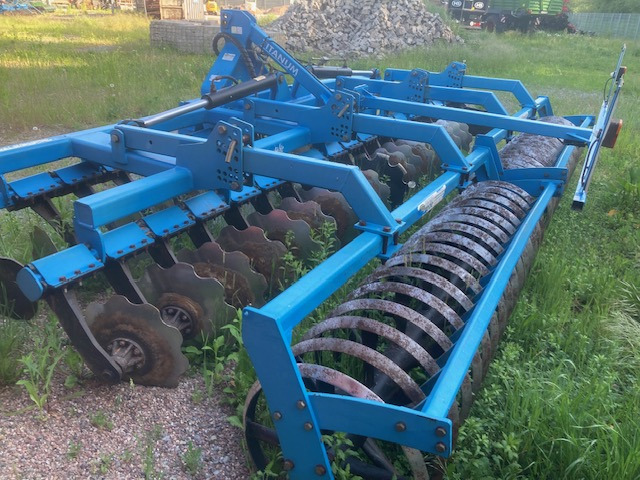 Agroland Kurzscheibenegge Heavy 4,50m - Rastras: foto 1 Agroland Kurzscheibenegge Heavy 4,50m - Rastras: foto 1