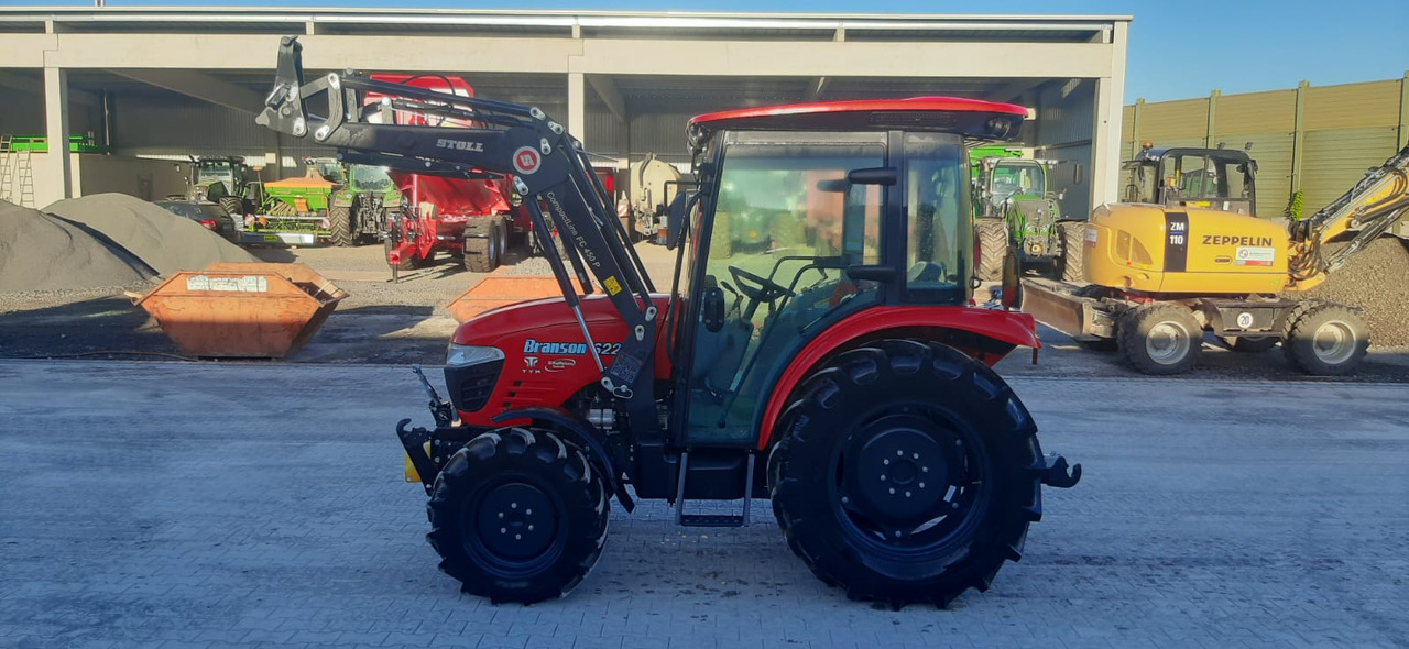 Branson 6225C - Tractor: foto 1 Branson 6225C - Tractor: foto 1