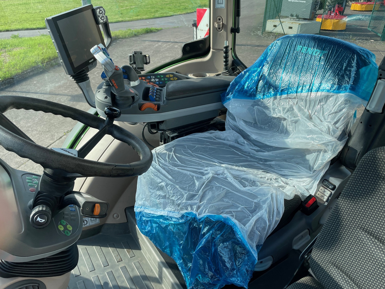 Fendt 516 Vario S4 ProfiPlus - Tractor: foto 5 Fendt 516 Vario S4 ProfiPlus - Tractor: foto 5