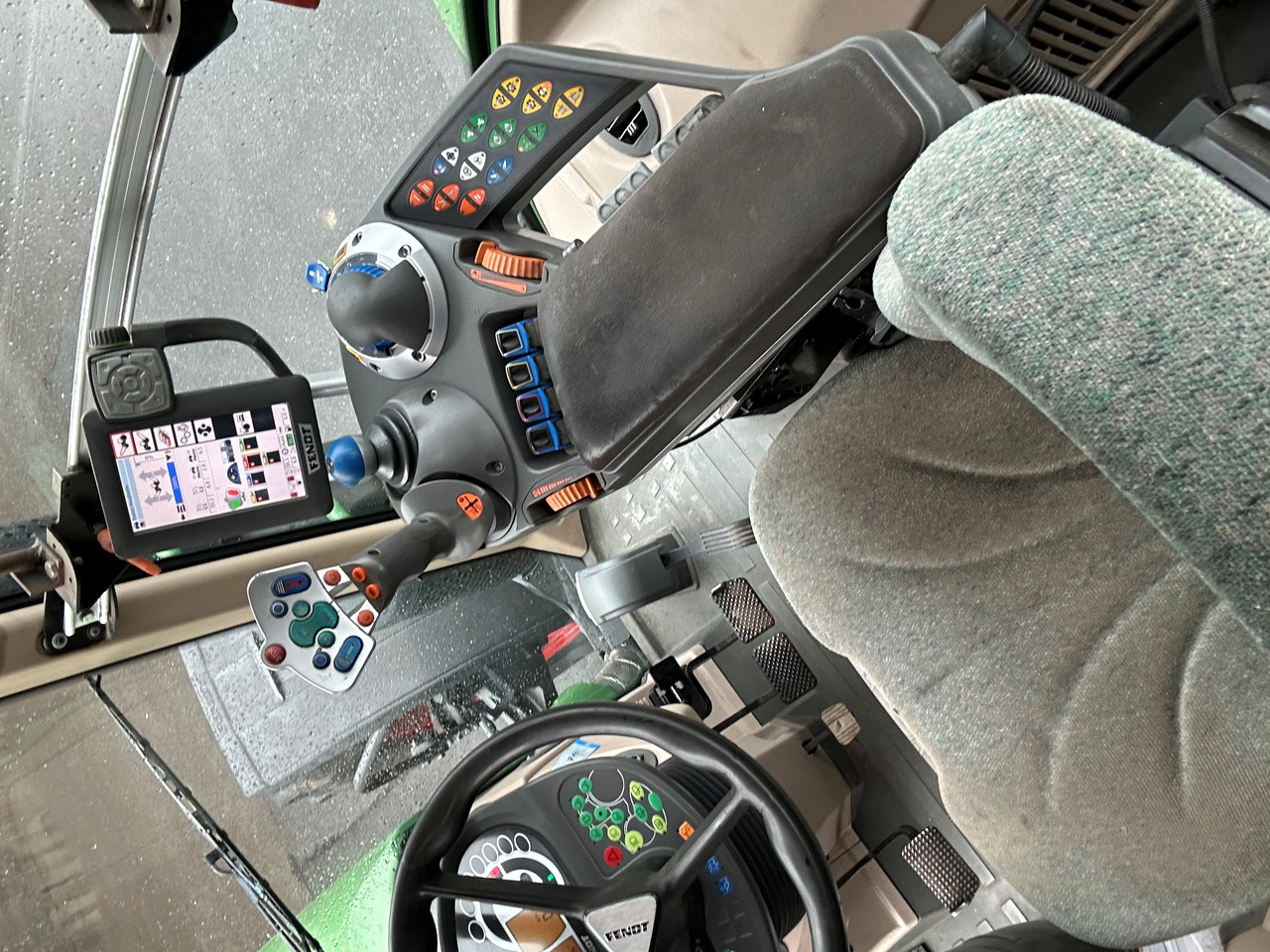 Fendt 714 Vario SCR Profi - Tractor: foto 4 Fendt 714 Vario SCR Profi - Tractor: foto 4