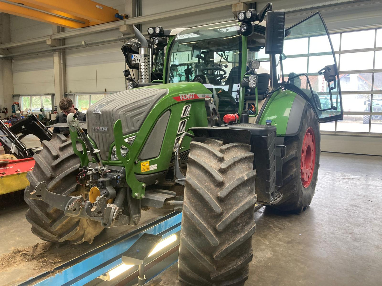 Fendt 724 Vario Gen6 Profi Setting2 - Tractor: foto 1 Fendt 724 Vario Gen6 Profi Setting2 - Tractor: foto 1