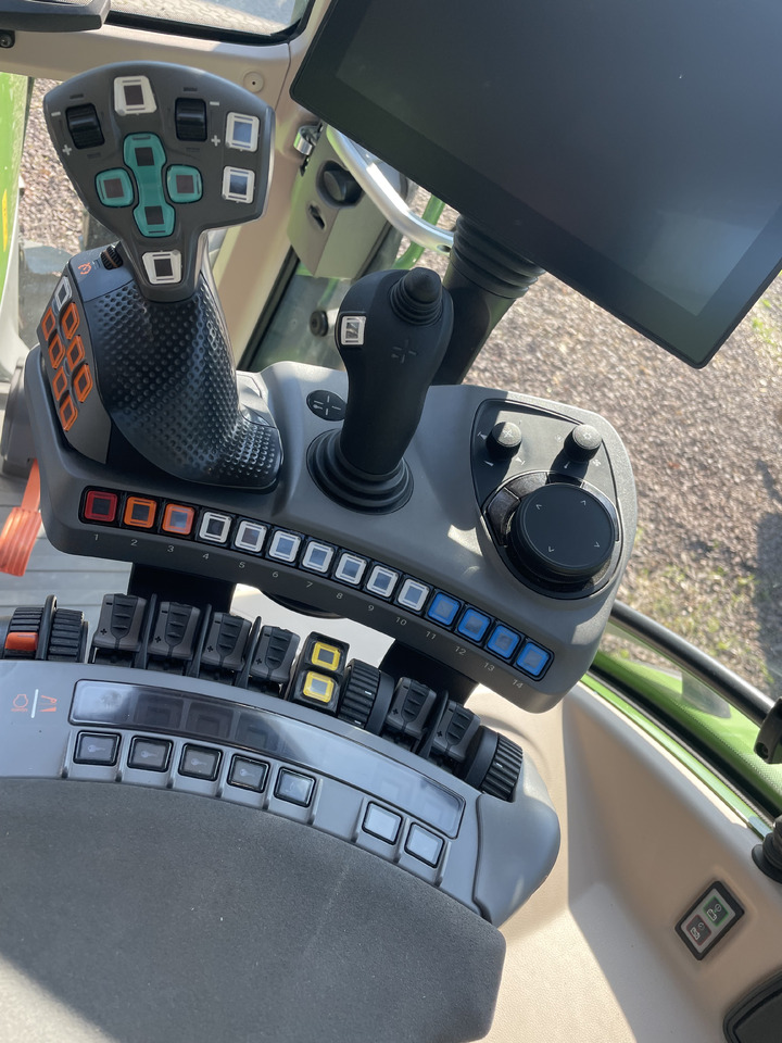 Fendt 728 Vario Gen7 Profi Setting2 - Tractor: foto 4 Fendt 728 Vario Gen7 Profi Setting2 - Tractor: foto 4