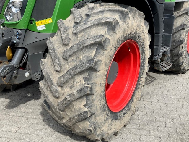 Fendt 828 Vario S4 ProfiPlus - Tractor: foto 3 Fendt 828 Vario S4 ProfiPlus - Tractor: foto 3