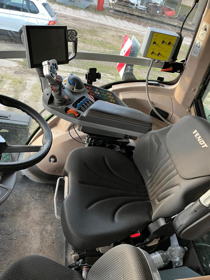 Fendt 828 Vario S4 ProfiPlus FL - Tractor: foto 3 Fendt 828 Vario S4 ProfiPlus FL - Tractor: foto 3