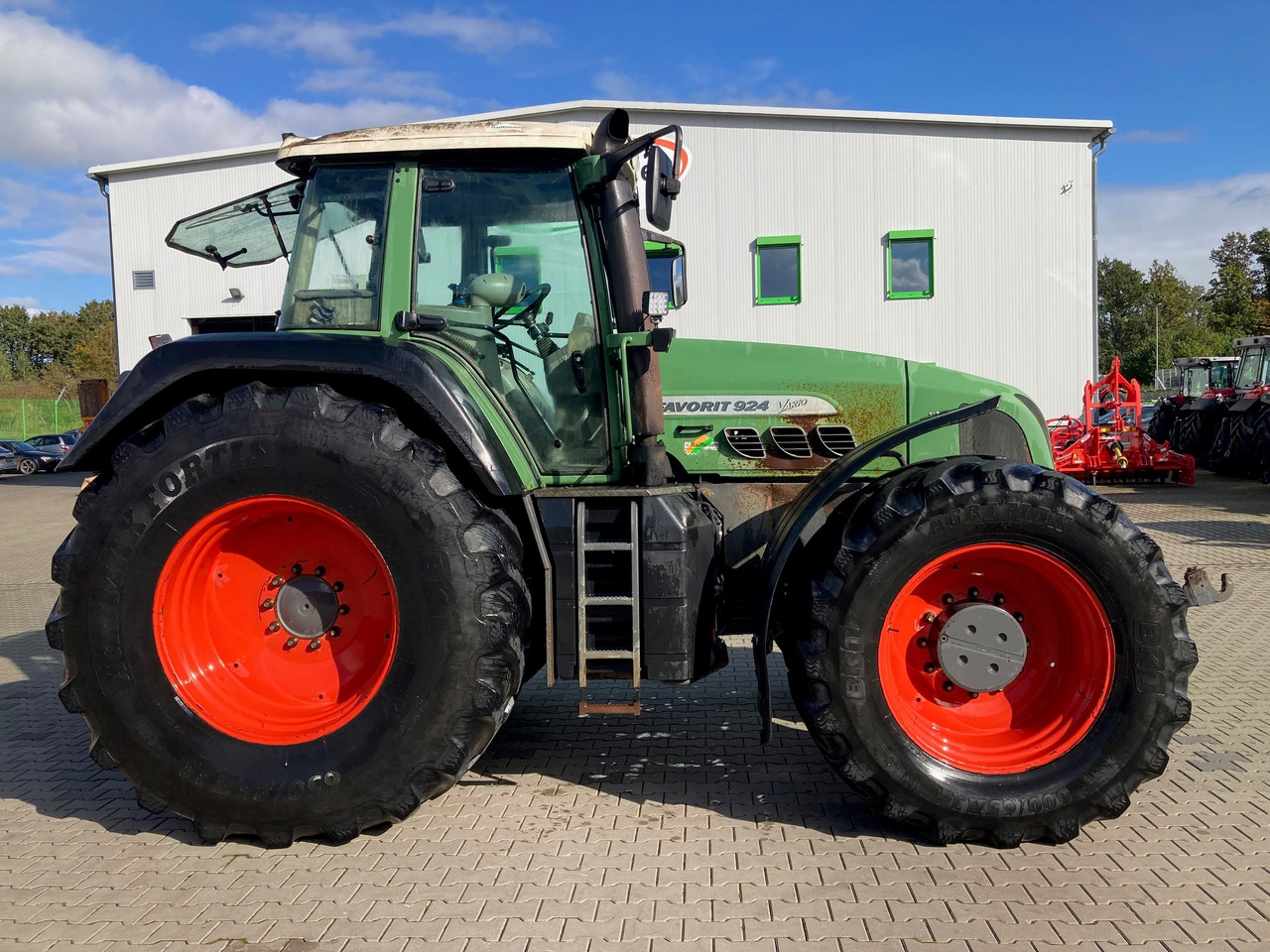 Tractor Fendt 924 Vario Favorit: foto 8 Tractor Fendt 924 Vario Favorit: foto 8