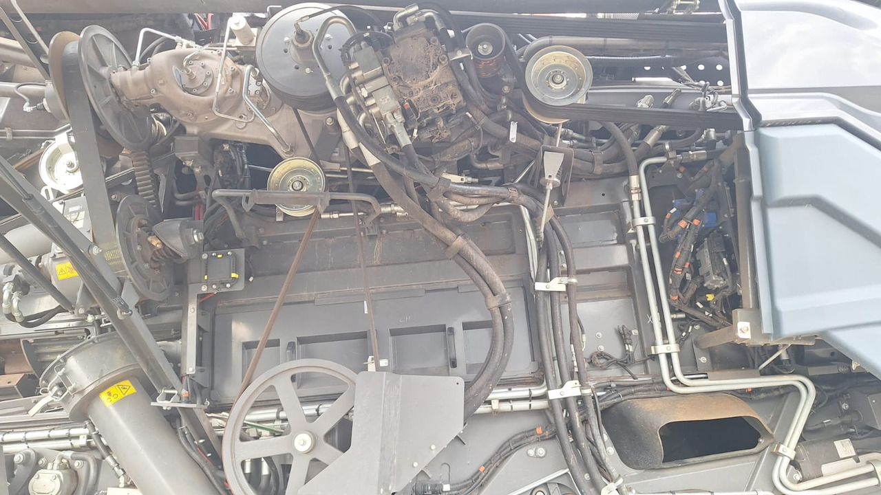 Fendt IDEAL 10T - Cosechadora de granos: foto 4 Fendt IDEAL 10T - Cosechadora de granos: foto 4