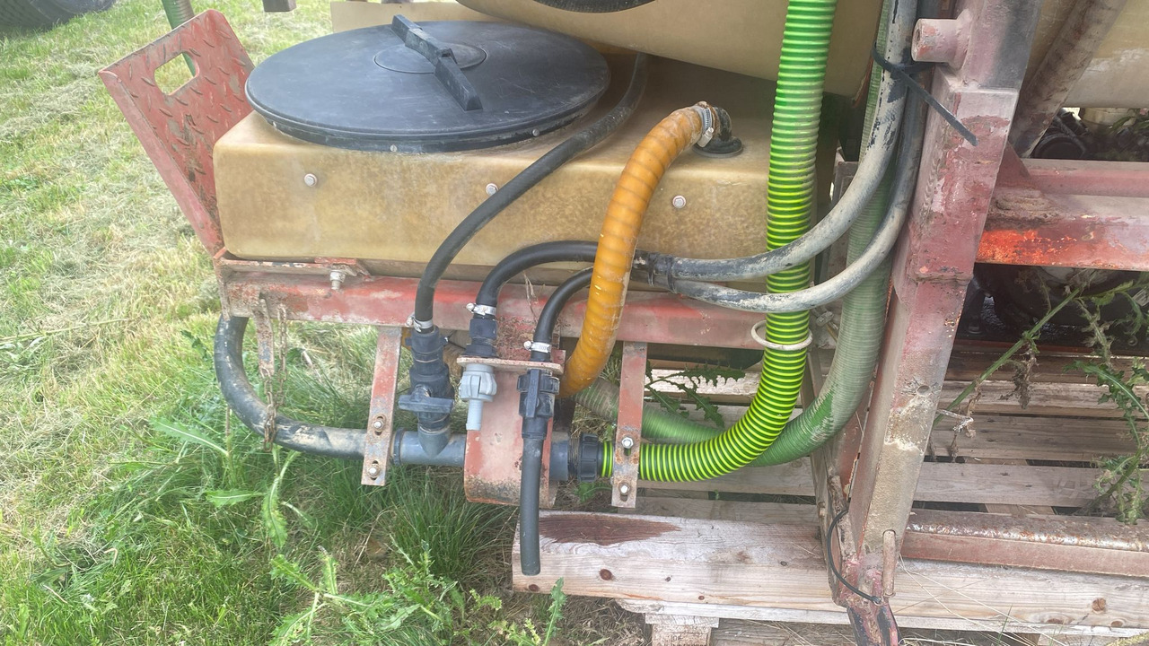 Jacoby Jacoby Eurosuper 1500l - Pulverizador suspendido: foto 4 Jacoby Jacoby Eurosuper 1500l - Pulverizador suspendido: foto 4