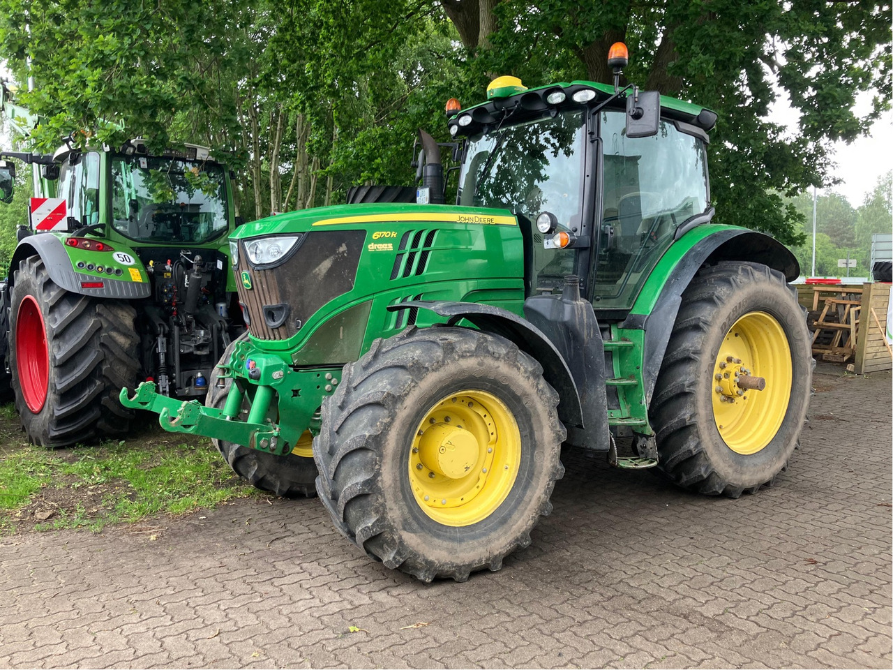 John Deere 6170 R AutoPower - Tractor: foto 1 John Deere 6170 R AutoPower - Tractor: foto 1