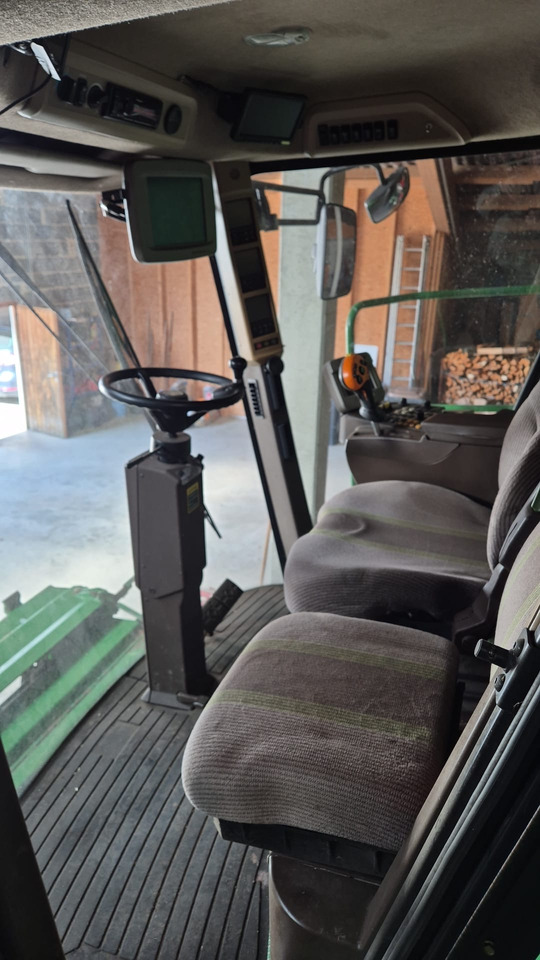 John Deere T660 i Hillmaster - Cosechadora de granos: foto 2 John Deere T660 i Hillmaster - Cosechadora de granos: foto 2