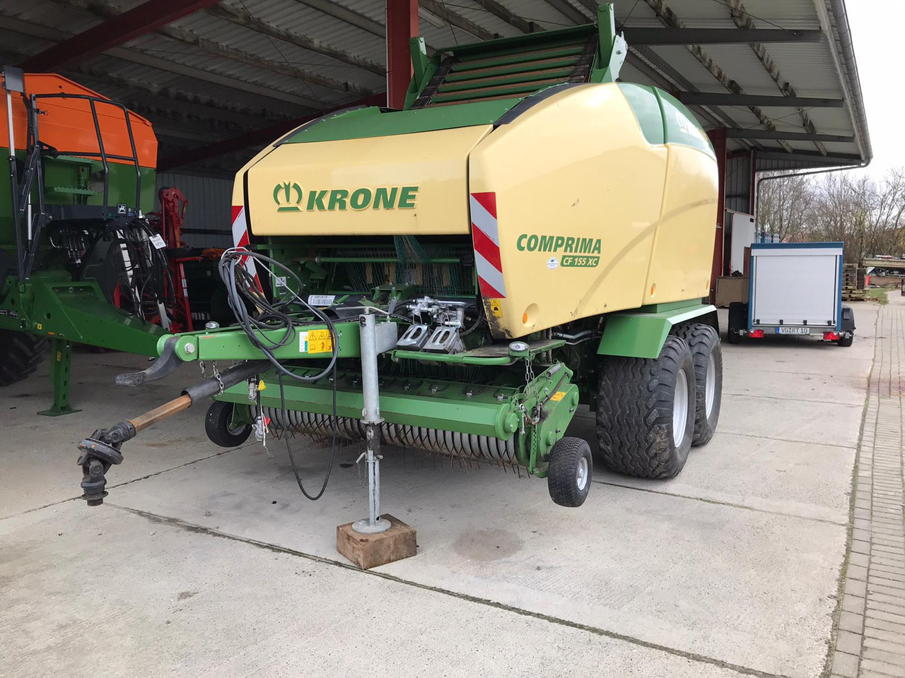 Krone Comprima CF 155 XC - Maquinaria de henificación: foto 1 Krone Comprima CF 155 XC - Maquinaria de henificación: foto 1
