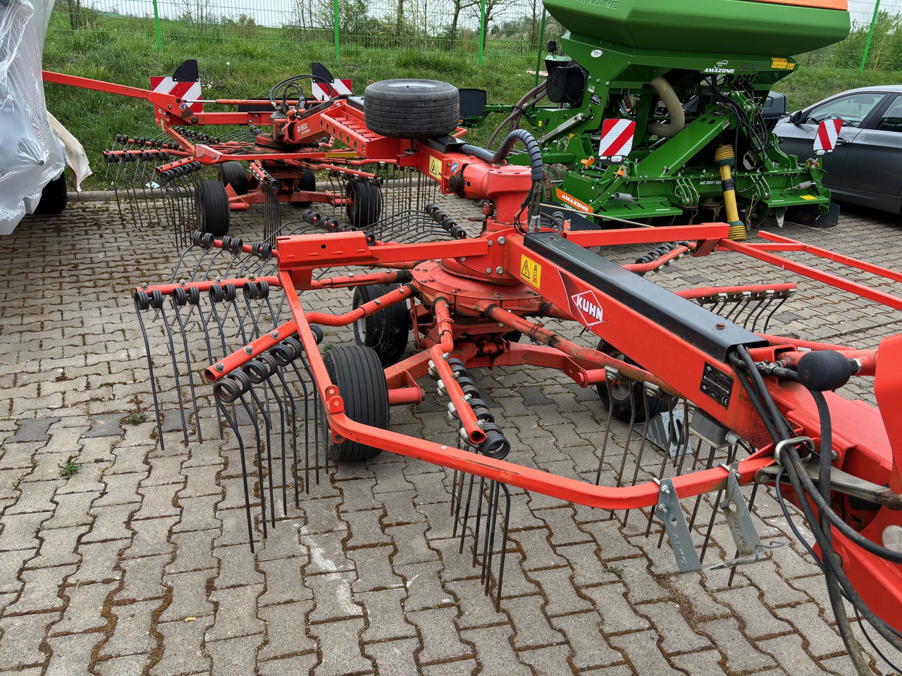 Kuhn Schwader 6632 - Henificadora: foto 4 Kuhn Schwader 6632 - Henificadora: foto 4