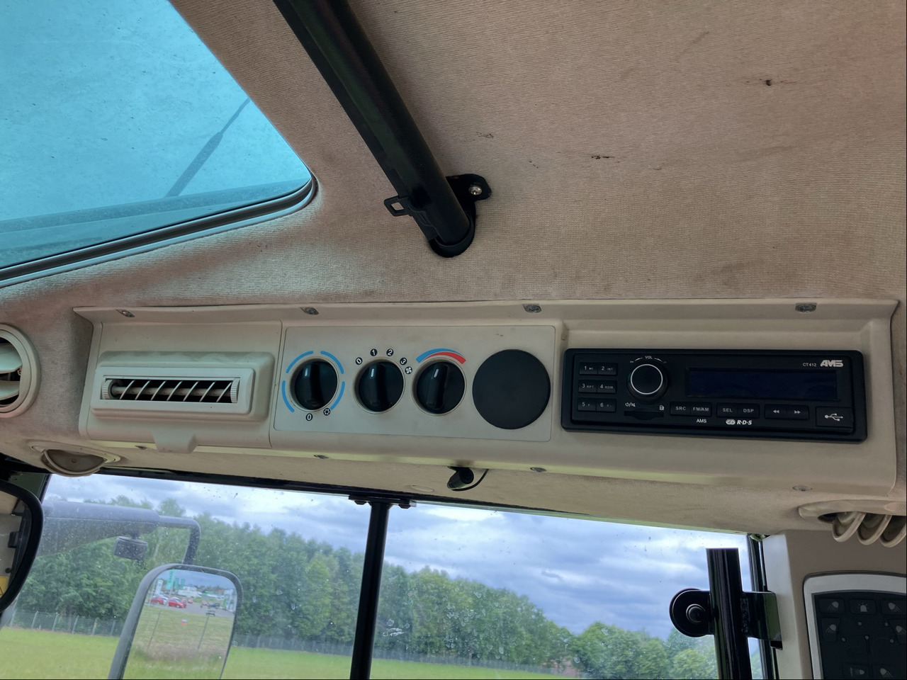 Massey Ferguson 6716 S Dyna 6 - Tractor: foto 4 Massey Ferguson 6716 S Dyna 6 - Tractor: foto 4