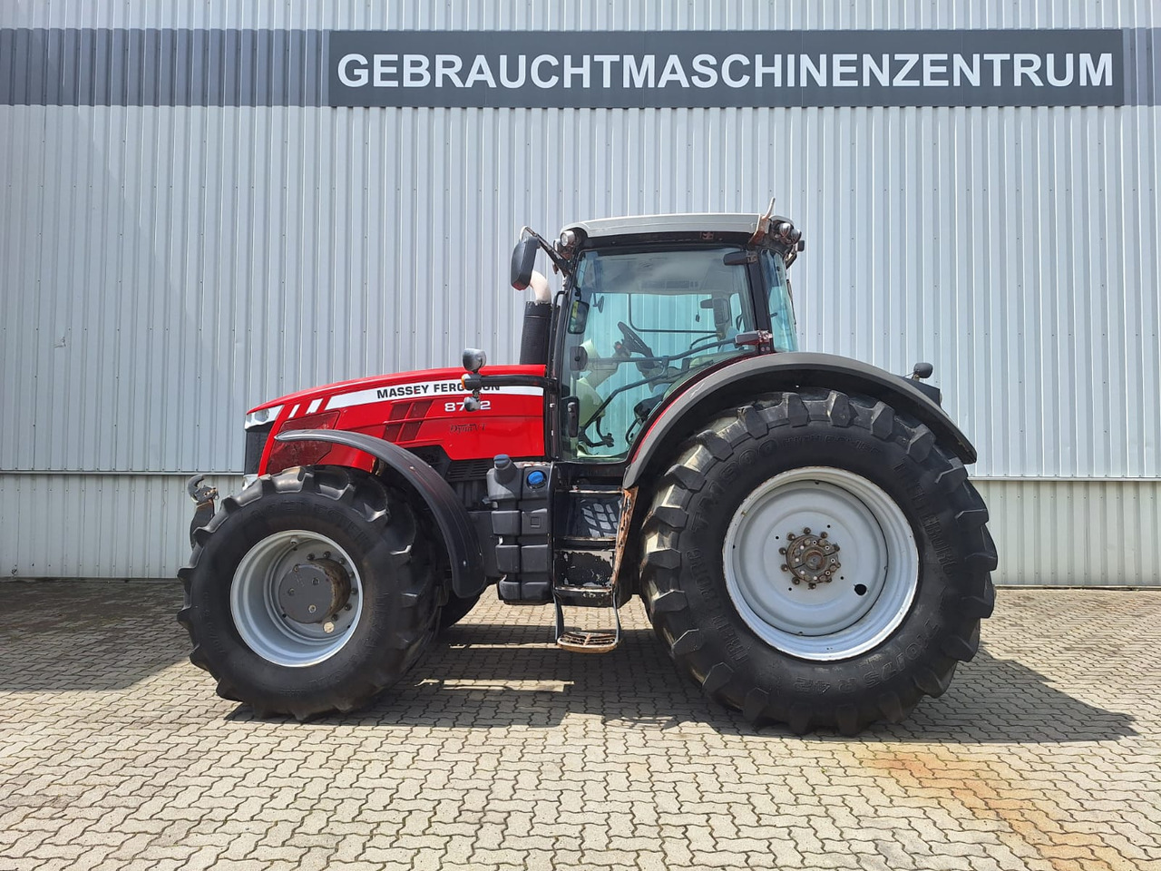 Massey Ferguson 8732 DVT EX - Tractor: foto 1 Massey Ferguson 8732 DVT EX - Tractor: foto 1