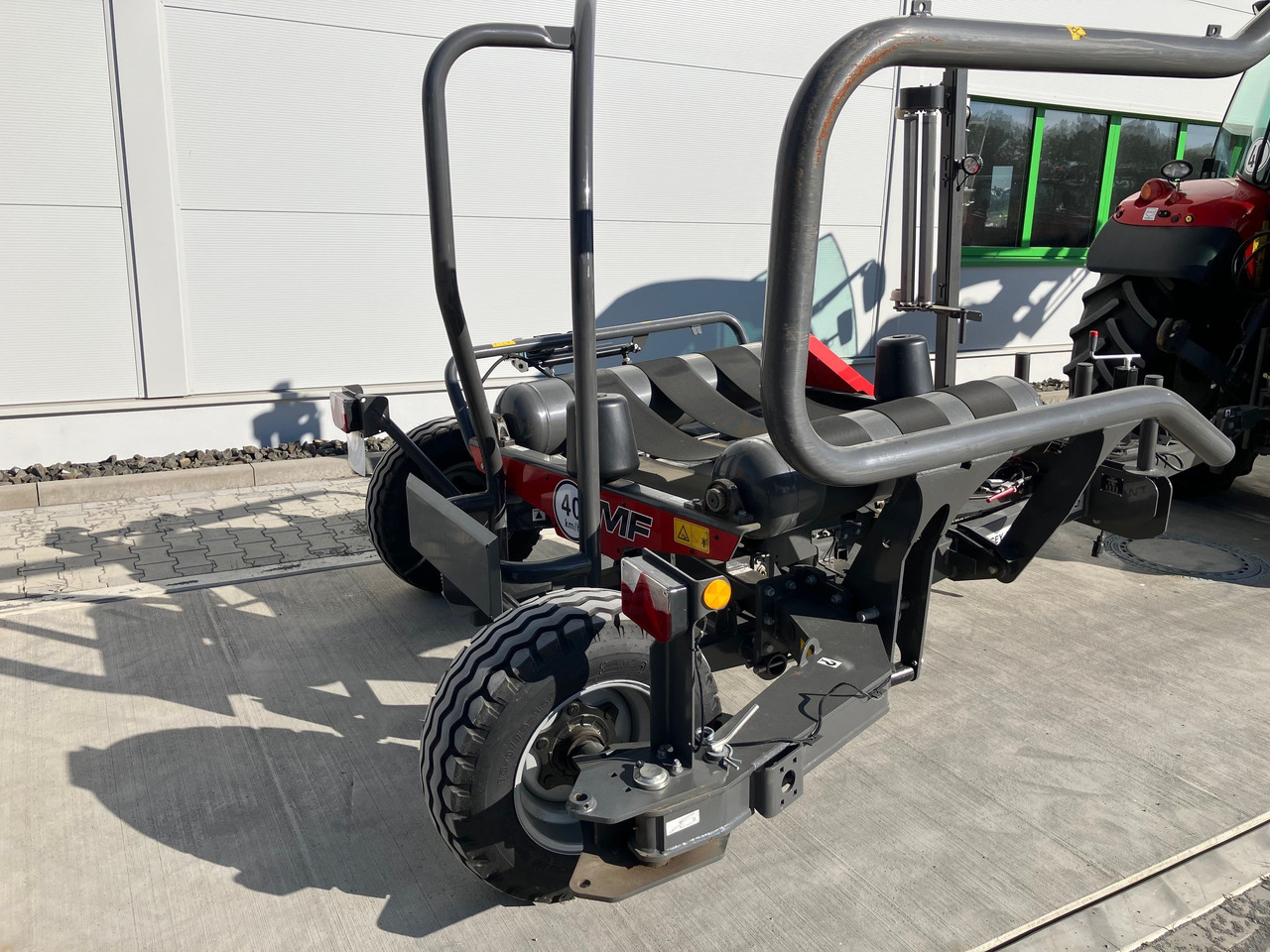 Massey Ferguson TW 130 - Maquinaria de henificación: foto 2 Massey Ferguson TW 130 - Maquinaria de henificación: foto 2