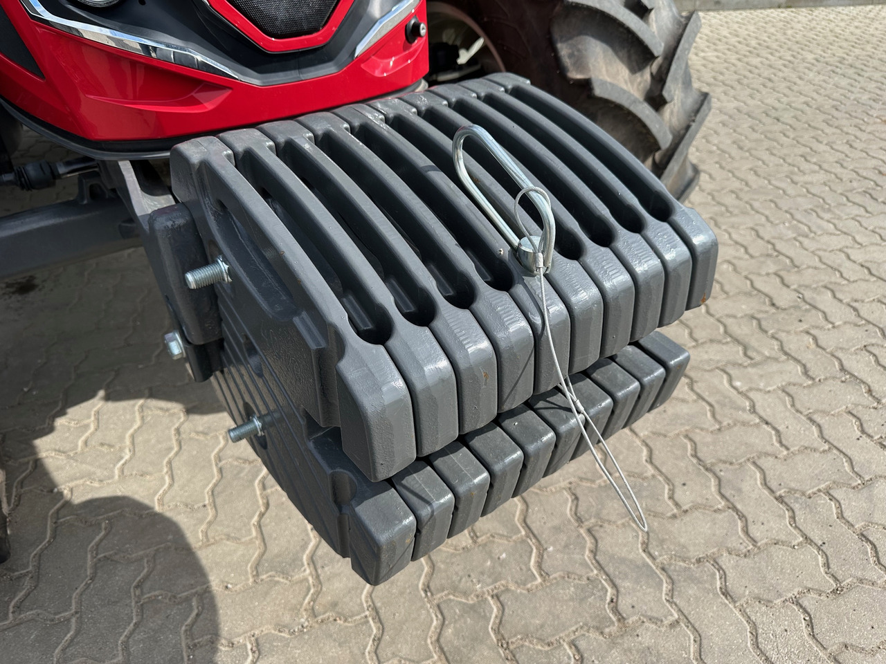 Tractor Valtra A105 MH: foto 6