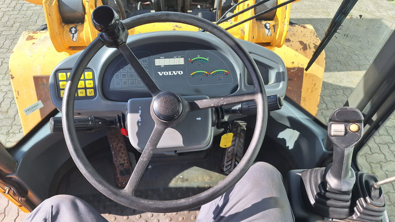 Volvo Radlader L 40 B TP - Cargadora: foto 4 Volvo Radlader L 40 B TP - Cargadora: foto 4
