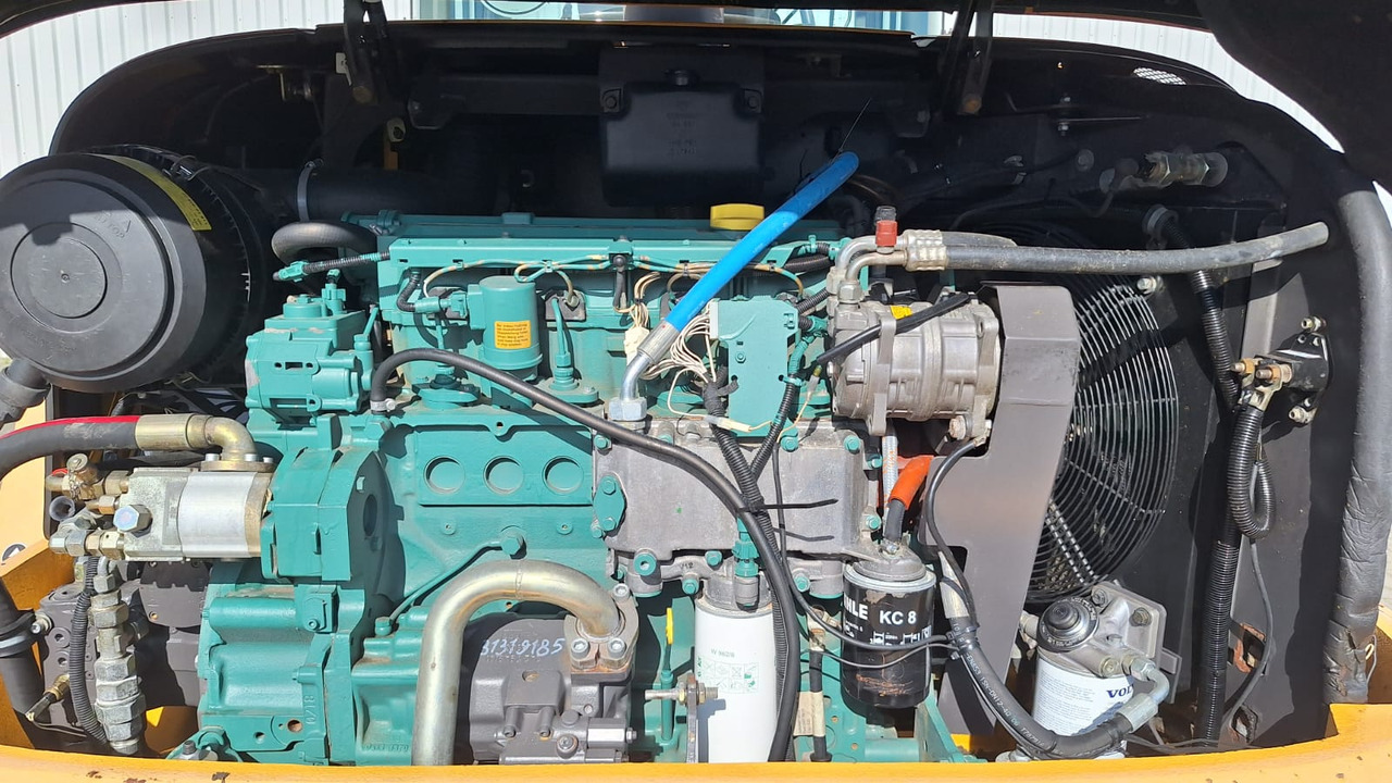 Volvo Radlader L 40 B TP - Cargadora: foto 2 Volvo Radlader L 40 B TP - Cargadora: foto 2