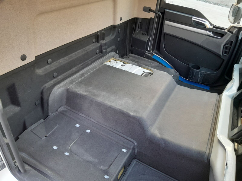 Cabina e interior para Camión MAN DAY CAB: foto 10 Cabina e interior para Camión MAN DAY CAB: foto 10